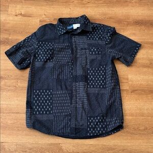 Old Navy Men's Dark Blue Patchwork Patterned Short Sleeve Shirt‎